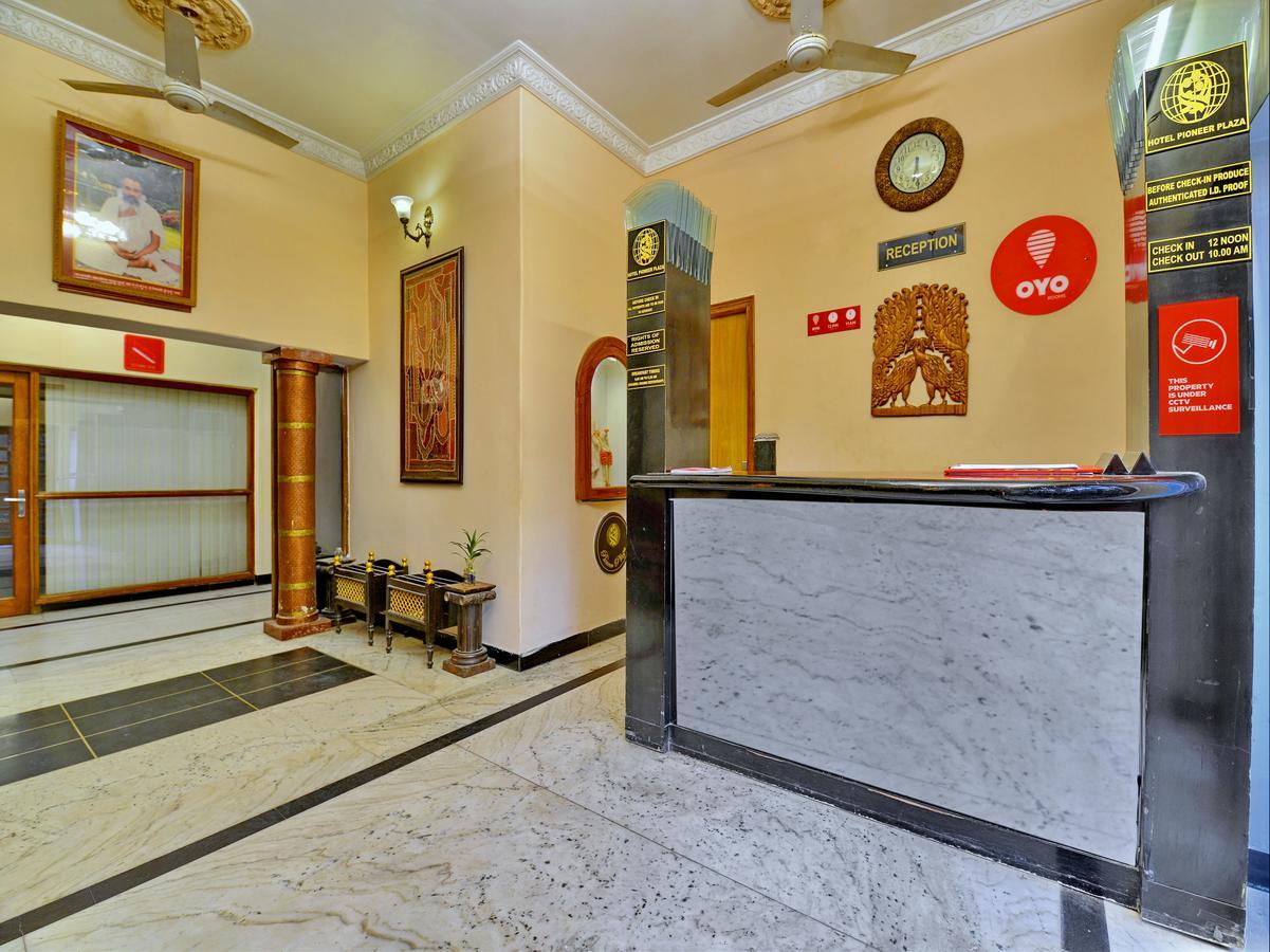Oyo 9900 Hotel Pioneer Plaza Джодпур Екстериор снимка